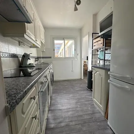 T3 De Charme - Avec Clim, Parking Et Piscine Apartment *